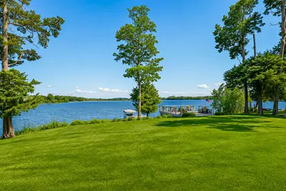 3005 N Silver Cedar Rd, Summit, WI 53066 - Photo 4