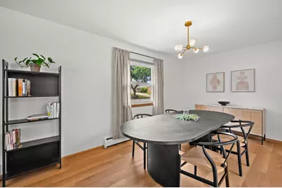 12130 W Chambers St, Wauwatosa, WI 53222 - Photo 10