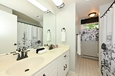 501  Cheyenne Dr, Waukesha, WI 53188 - Photo 26
