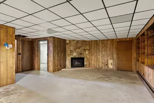 306 Fenway Terrace, Manitowoc, WI 54220 - Photo 28