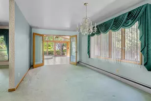 306 Fenway Terrace, Manitowoc, WI 54220 - Photo 8