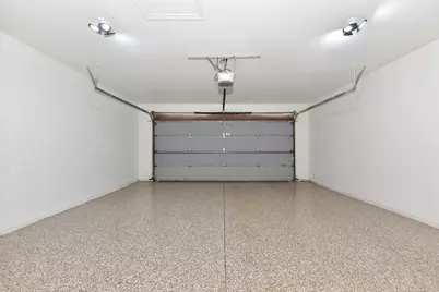 770  Oakwood Ln #C, Brookfield, WI 53045 - Photo 18