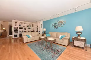 770 Oakwood Ln, Brookfield, WI 53045 - Photo 6
