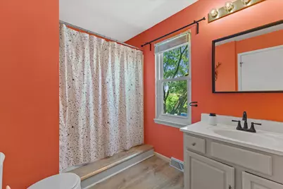 11609 W Mill Rd, Milwaukee, WI 53225 - Photo 28