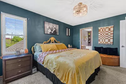 11609 W Mill Rd, Milwaukee, WI 53225 - Photo 22