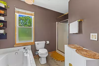 11609 W Mill Rd, Milwaukee, WI 53225 - Photo 24
