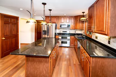 19065  Hiview Dr #2, Brookfield, WI 53045 - Photo 12