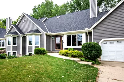 19065  Hiview Dr #2, Brookfield, WI 53045 - Photo 42