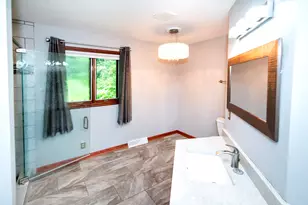 19065 Hi View Dr, Brookfield, WI 53045 - Photo 20