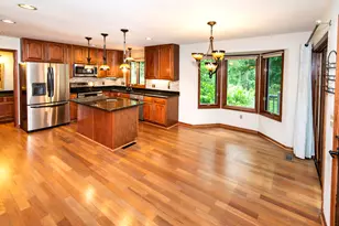 19065 Hi View Dr, Brookfield, WI 53045 - Photo 2