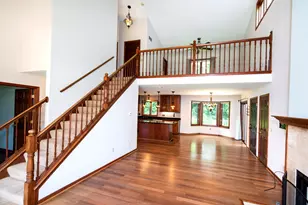 19065 Hi View Dr, Brookfield, WI 53045 - Photo 6