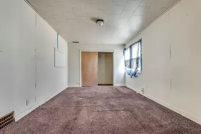 4673 N 49th St, Milwaukee, WI 53218 - Photo 10