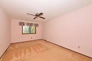 7365 S Delaine Dr, Oak Creek, WI 53154 - Photo 16