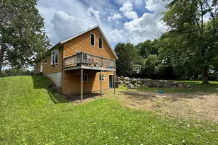 W1484 Schmidt Rd, Randolph, WI 53923 - Photo 4