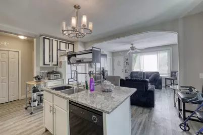 5009 N 38th St #5009A, Milwaukee, WI 53209 - Photo 6