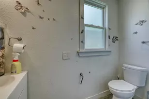 5009 N 38th St, Milwaukee, WI 53209 - Photo 12