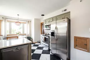 3315 N 91st St, Milwaukee, WI 53222 - Photo 8