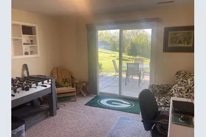 W3676  Highland Dr, Greenfield, WI 54601 - Photo 16