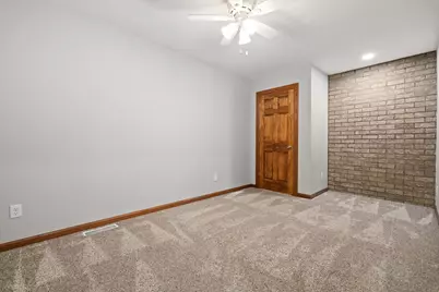 5342  Piper Ln, Racine, WI 53403 - Photo 40