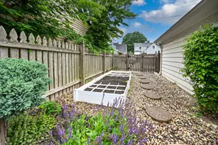 2809 N 77th St, Milwaukee, WI 53222 - Photo 26
