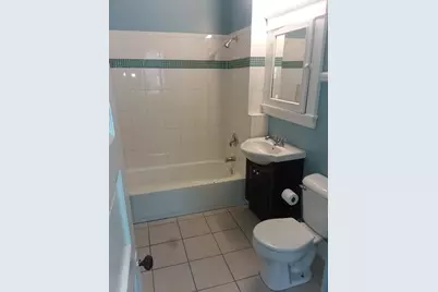2214 N Holton St #Upper, Milwaukee, WI 53212 - Photo 18