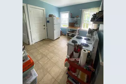 2214 N Holton St #Upper, Milwaukee, WI 53212 - Photo 10