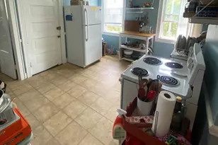 2214 N Holton St, Milwaukee, WI 53212 - Photo 10