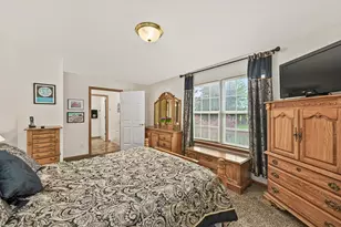 4581 S Quincy Ave, Milwaukee, WI 53207 - Photo 16