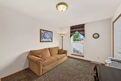 4581 S Quincy Ave, Milwaukee, WI 53207 - Photo 22