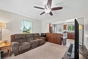 231 E Leonard St, Watertown, WI 53098 - Photo 18