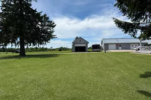 W3494 McClintock Rd, Hamilton, WI 54644 - Photo 10