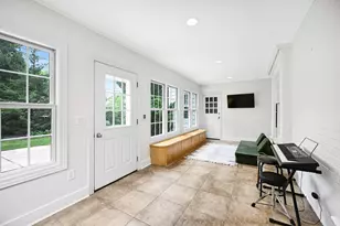 2665 N Harding Blvd, Wauwatosa, WI 53226 - Photo 16