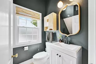 2665 N Harding Blvd, Wauwatosa, WI 53226 - Photo 28