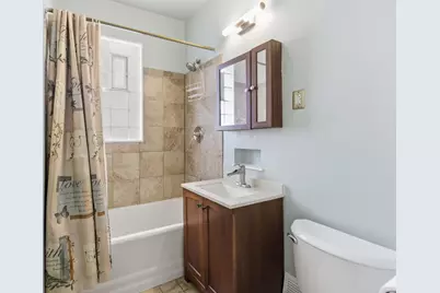 2330 N Hubbard St, Milwaukee, WI 53212 - Photo 12