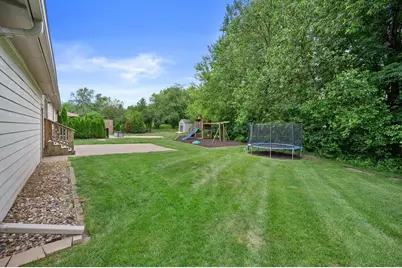 W284N6506  Hawthorne Rd, Hartland, WI 53029 - Photo 24