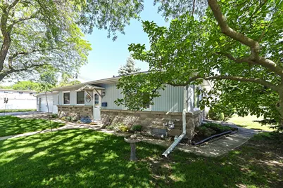 3579 S 60th St, Milwaukee, WI 53220 - Photo 2