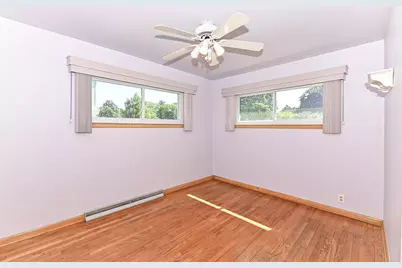 3579 S 60th St, Milwaukee, WI 53220 - Photo 14
