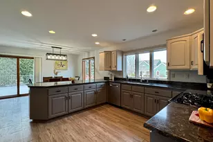 375 Regatta Dr, Port Washington, WI 53074 - Photo 2