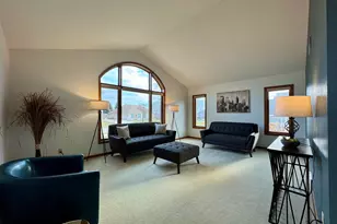 375 Regatta Dr, Port Washington, WI 53074 - Photo 10