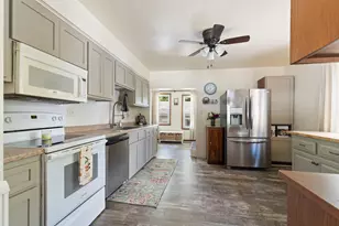 11126 W Janesville Rd, Hales Corners, WI 53130 - Photo 6