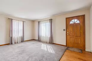 1308 E Tripoli Ave, Milwaukee, WI 53207 - Photo 4