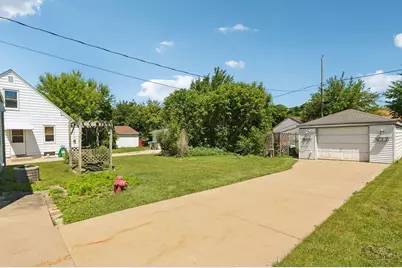 1308 E Tripoli Ave, Milwaukee, WI 53207 - Photo 18