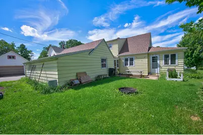 325  South St, Caledonia, MN 55921 - Photo 24
