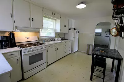 1341  Pershing Ave, Sheboygan, WI 53083 - Photo 12