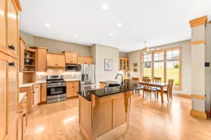19710 Avondale Dr, Brookfield, WI 53045 - Photo 12
