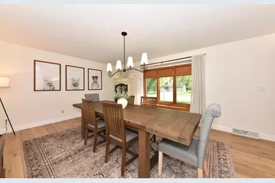 N71W23400  Homestead Rd, Sussex, WI 53089 - Photo 14