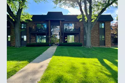 5165 S Root River Pkwy #3, Greenfield, WI 53228 - Photo 2
