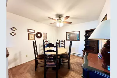 5165 S Root River Pkwy #3, Greenfield, WI 53228 - Photo 8
