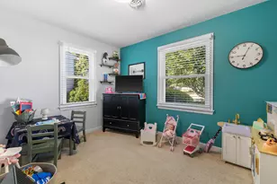 2109 Monroe Ave, Racine, WI 53405 - Photo 16