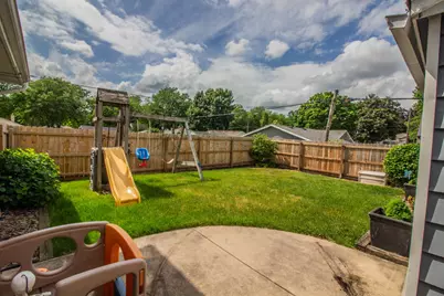 2214  Easy St, Waukesha, WI 53188 - Photo 12